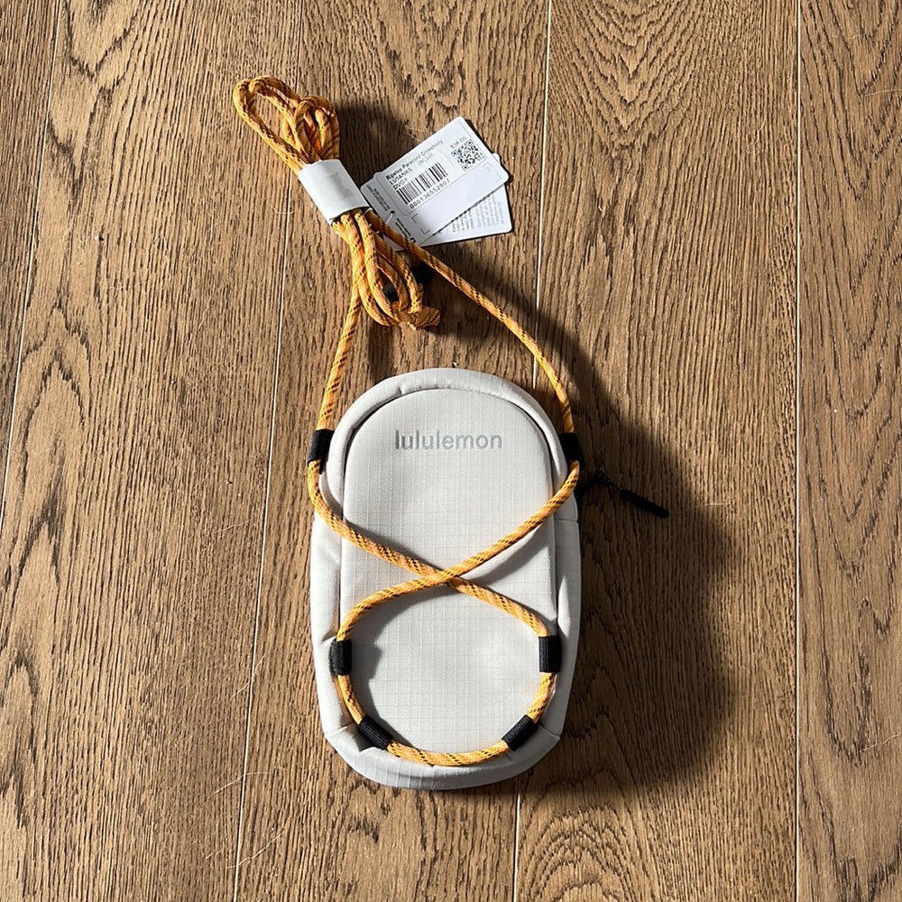 *BNWT* Lululemon Ripstop Paracord Crossbody Bag
